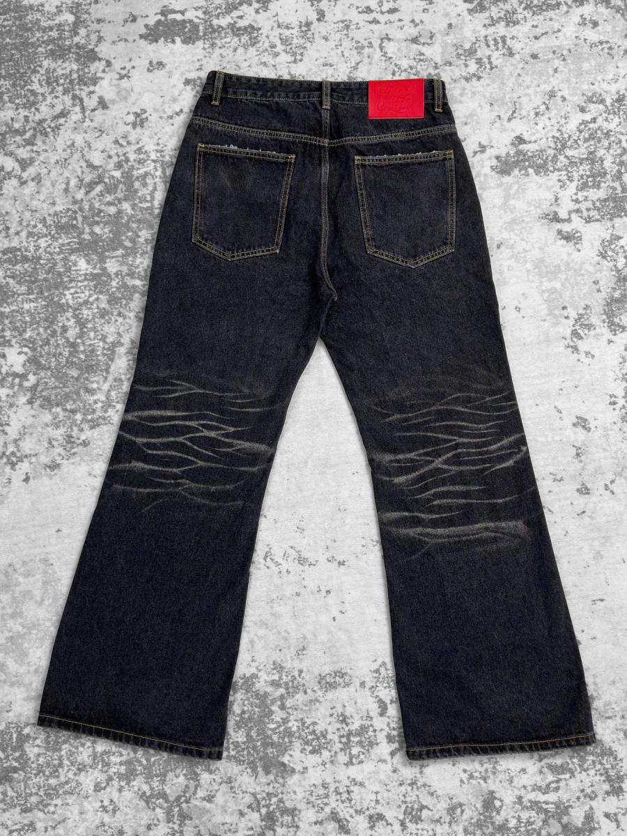 “SOBER” FLARE JEANS